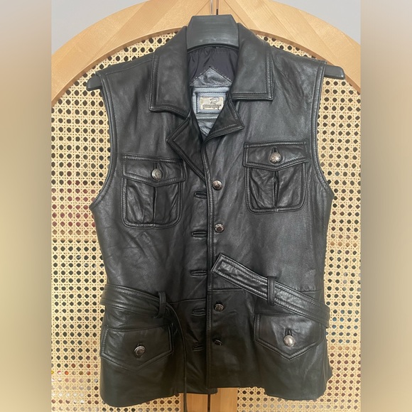 FoxRun leather vest. Size medium. - Picture 1 of 4